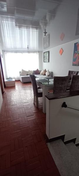 Casa de 4 habitaciones y 3 baños cerca al centro de la ciudad